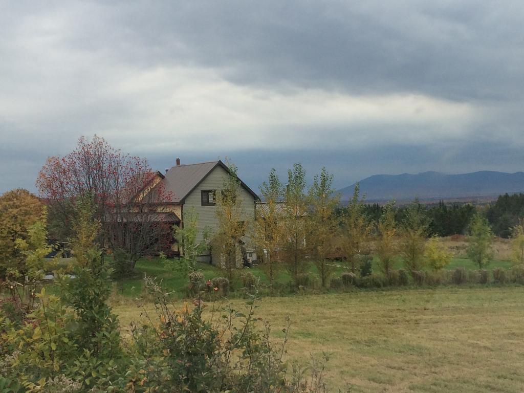 Maison Du Mont-Megantic Spa A L'Annee Lac-Mégantic Kültér fotó